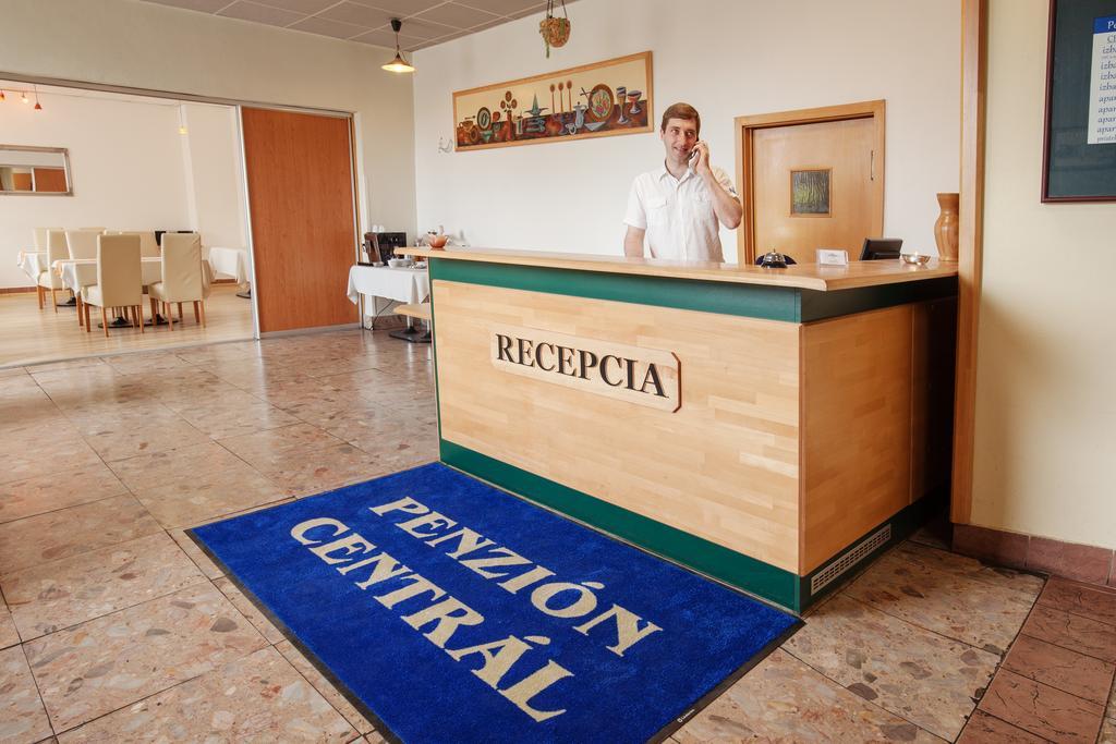 Penzión Centrál Zvolen Exterior foto